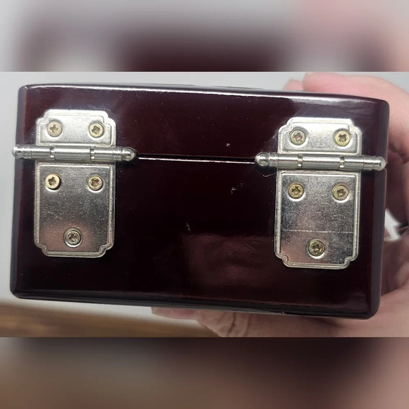 Vintage Jewelry Trinket Box in Brown Lacquer Asian Mother of Pearl Inlay Birds - Picture 7 of 15